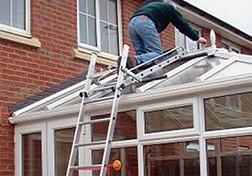 Conservatory Cleaning in Huddersfield